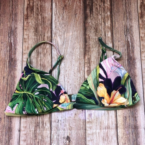 Rip curl Bikini - Picture 1 of 4